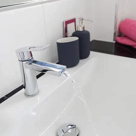 Your Away From Μπενσχάιμ