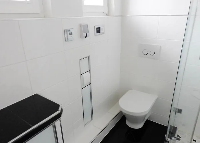 Your Away From * Bensheim