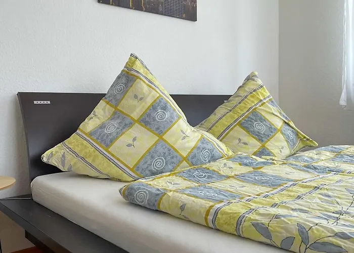 Your Away From * Bensheim